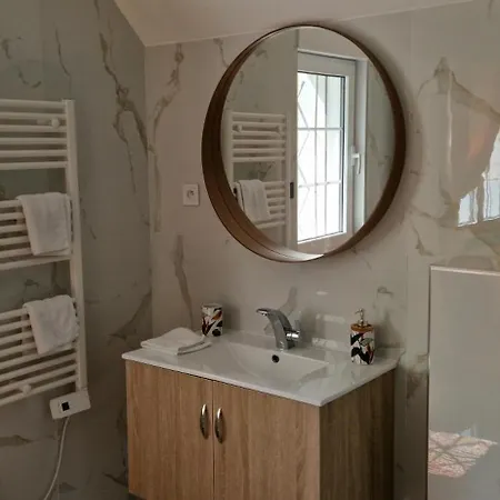 Les Randonneuses Guest house 4*