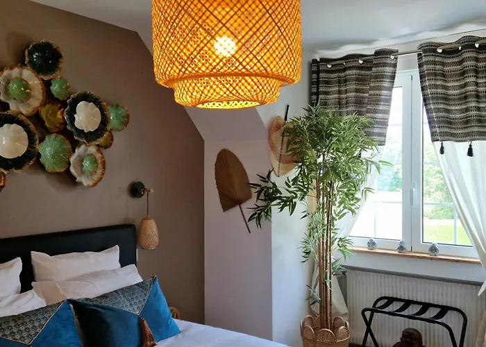 Les Randonneuses בית הארחה