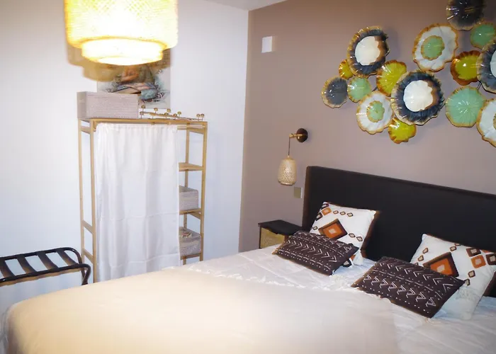 Les Randonneuses Pensión 4*